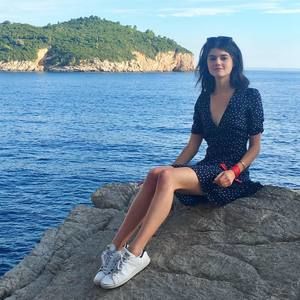 Meet your Posher, Marie therese